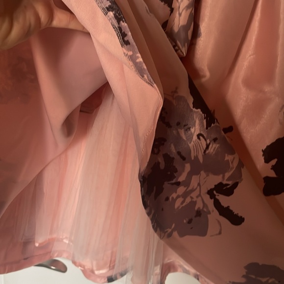 🌸Chi Chi London Floral Pink Party Dress-Size 6 US - Picture 11 of 14